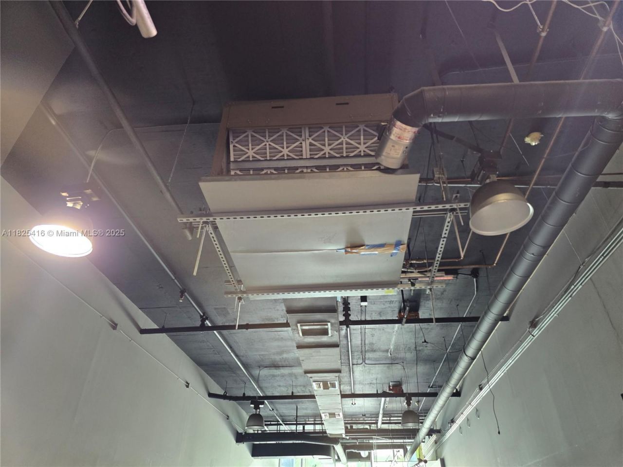 275 NE 18th St, Unit CU-10, Miami, FL 33132 Photo