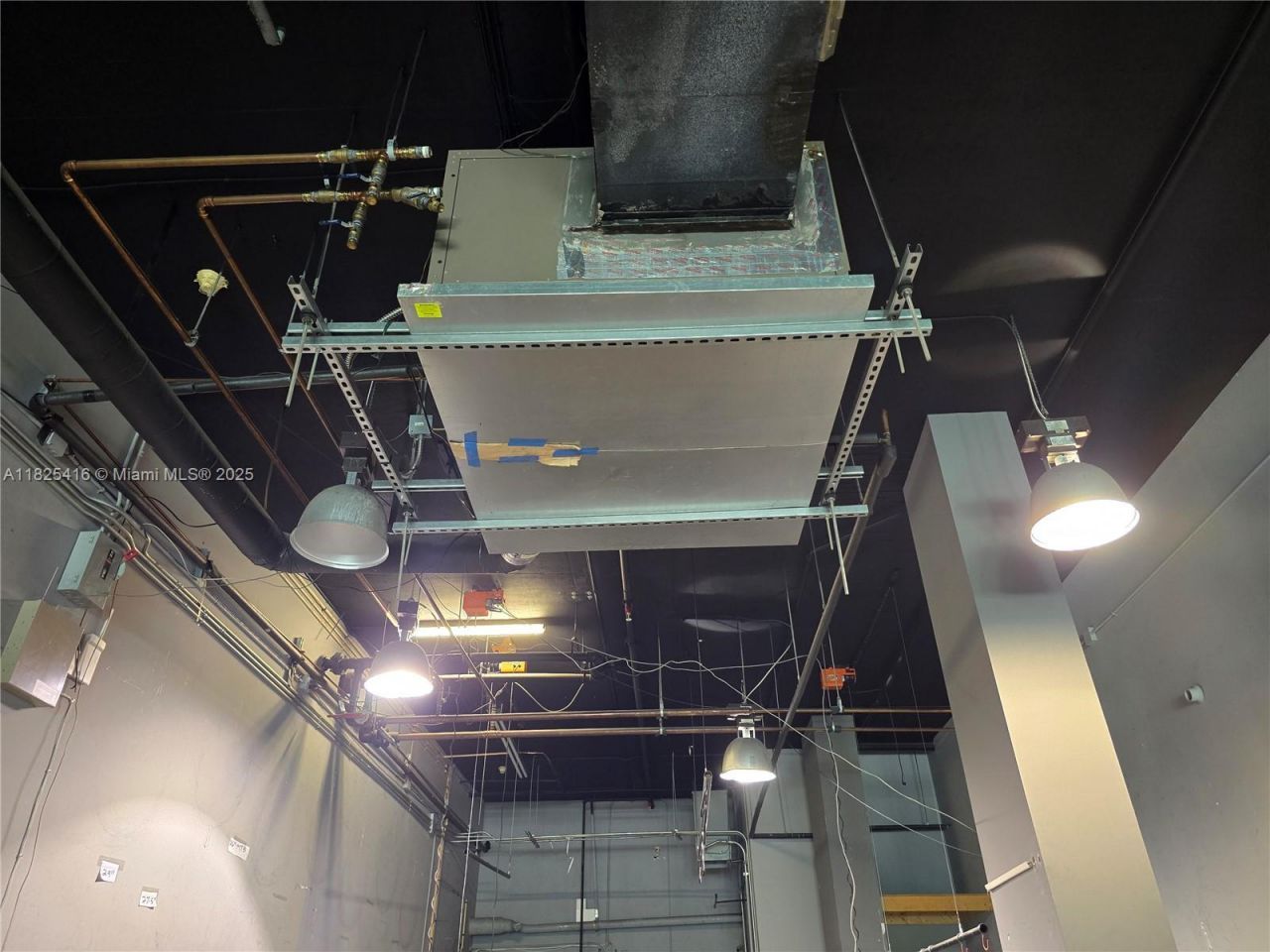 275 NE 18th St, Unit CU-10, Miami, FL 33132 Photo