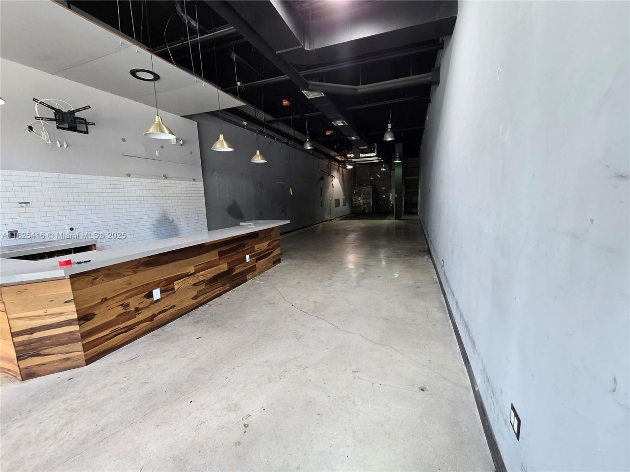 275 NE 18th St, Unit CU-10, Miami, FL 33132 Photo