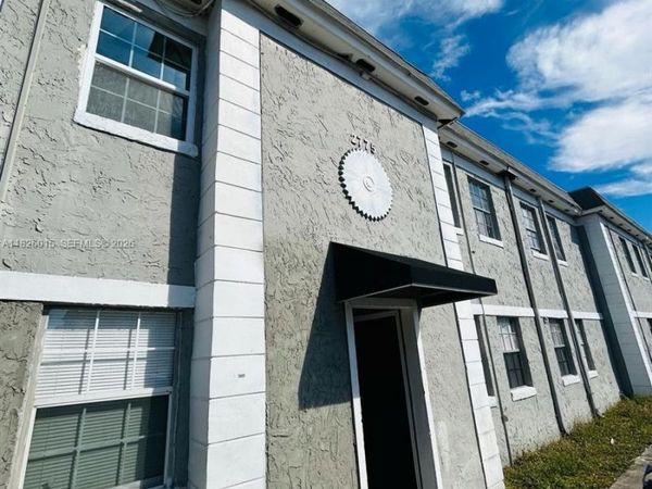 2775 L B Mcleod St., Unit B, Orlando, FL 32805