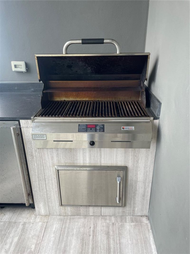 1451 Brickell Ave, Unit 2306, Miami, FL 33131 Photo