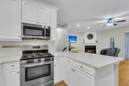 4030 Babbitt Street photo 4