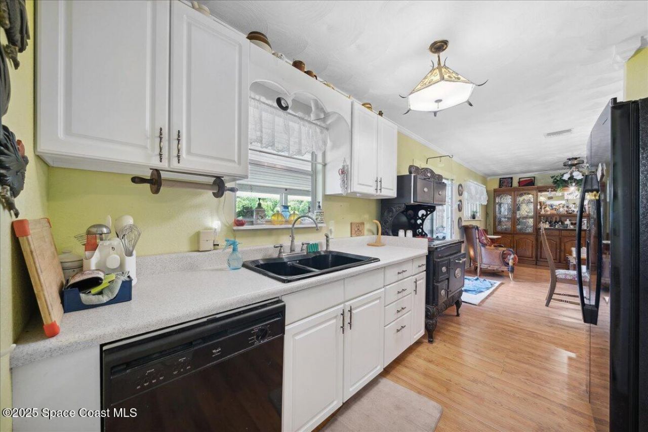 6570 114th Lane, Sebastian, FL 32958 Photo