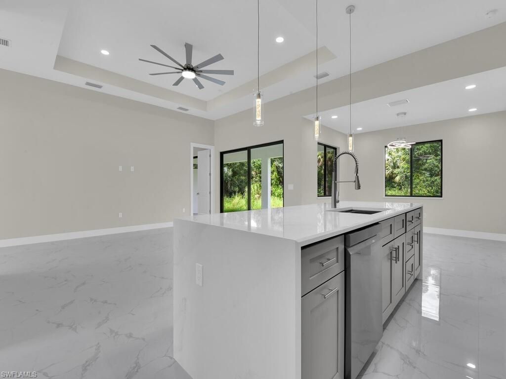 410 Plumosa Ave, Lehigh Acres, FL 33972 Photo