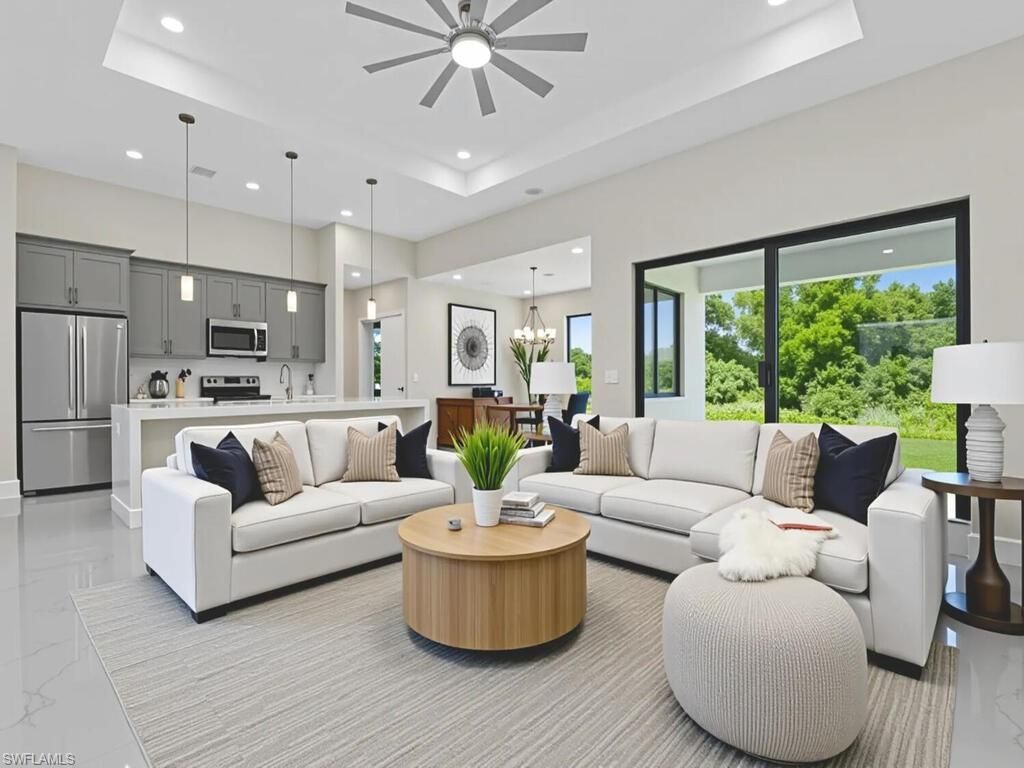 503 Lincoln Blvd, Lehigh Acres, FL 33936 Photo