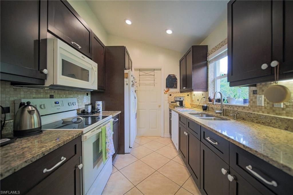 5538 Brookfield St, Lehigh Acres, FL 33971 Photo