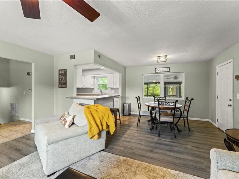 416 Bent Twig Drive, Vandalia, OH 45377 Photo 7