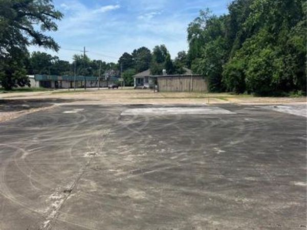 110 BOLTON Avenue, Alexandria, LA 71301