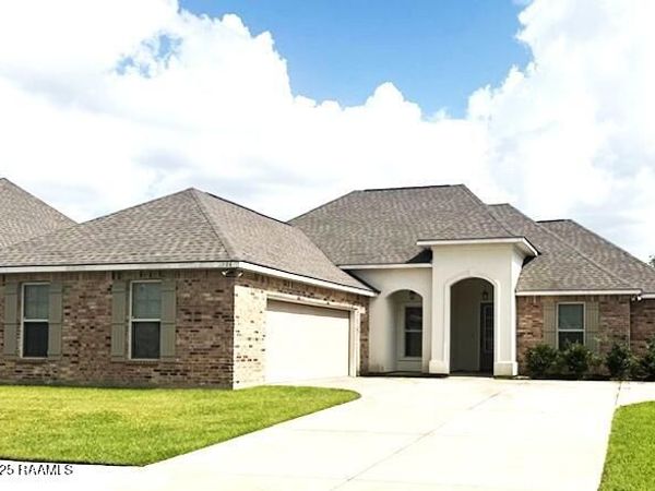 106 Grandmark Street, Lafayette, LA 70506