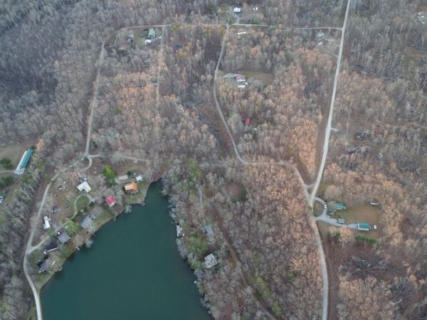 4 Tresa St, Crossville, TN 38572