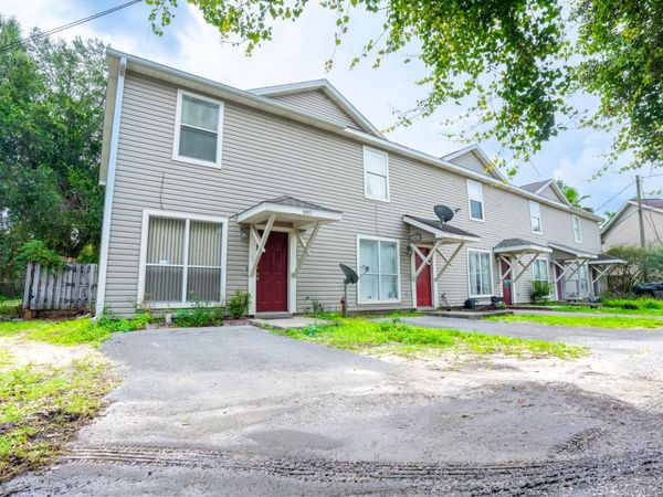 990 Rockport Drive, Fort Walton Beach, FL 32547