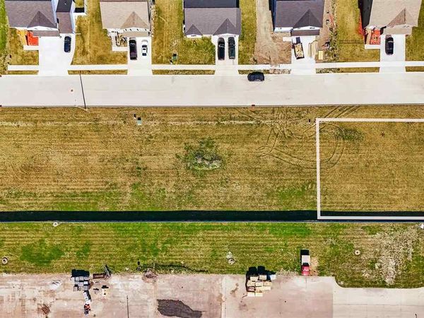Lot 19 S 11th Ave, Washington, IA 52327