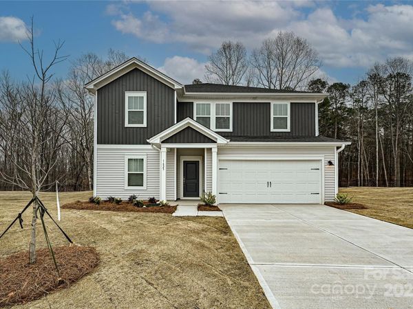2130 Sunflower Circle, Newton, NC 28658
