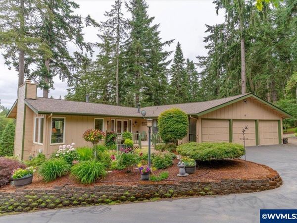 9076 Daleview Rd SE, Salem, OR 97317