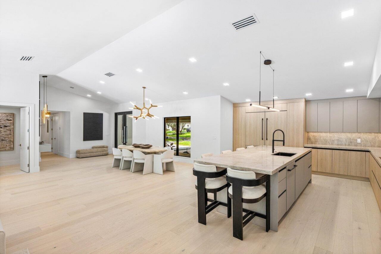 8090 Twin Lake Drive, Boca Raton, FL 33496 Photo