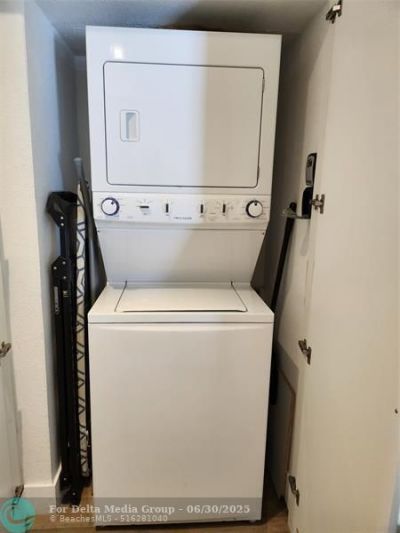 4610 NE 3rd Avenue, Fort Lauderdale, FL 33334 Photo