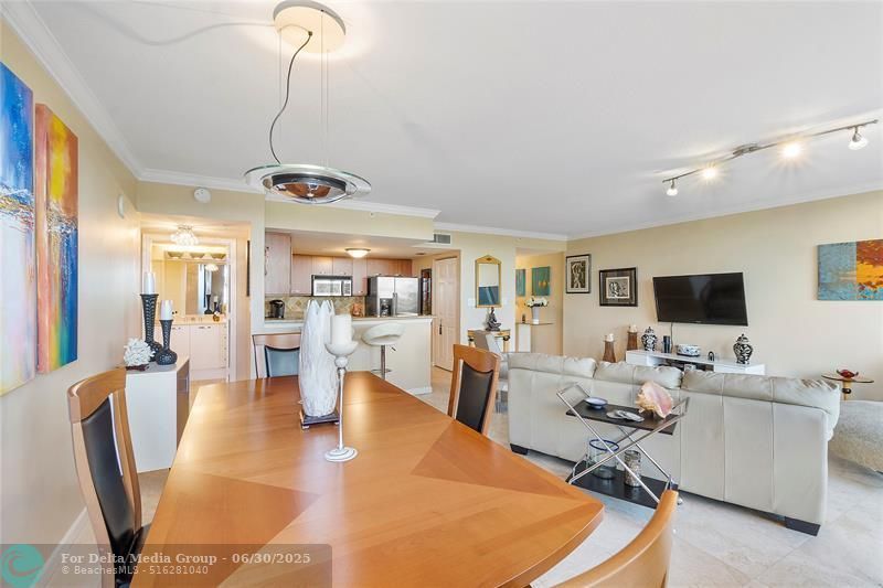 2011 N Ocean Boulevard, Unit 403, Fort Lauderdale, FL 33305 Photo