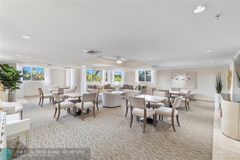 2011 N Ocean Boulevard, Unit 403, Fort Lauderdale, FL 33305 Photo