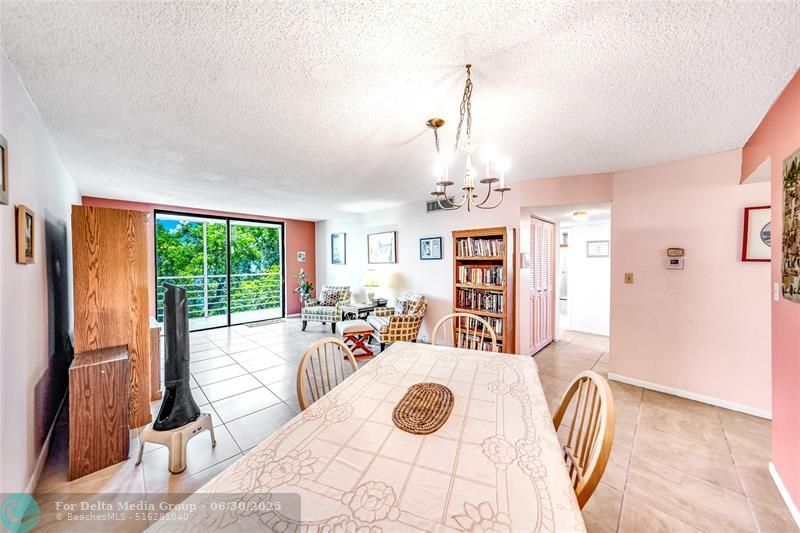 2860 Somerset Drive, Unit 404K, Lauderdale Lakes, FL 33311 Photo