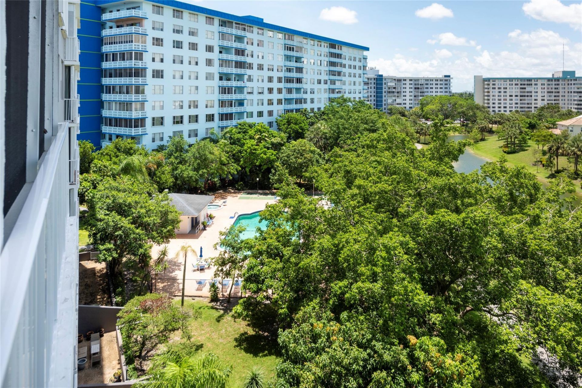 3850 Washington Street, Unit 710, Hollywood, FL 33021 Photo