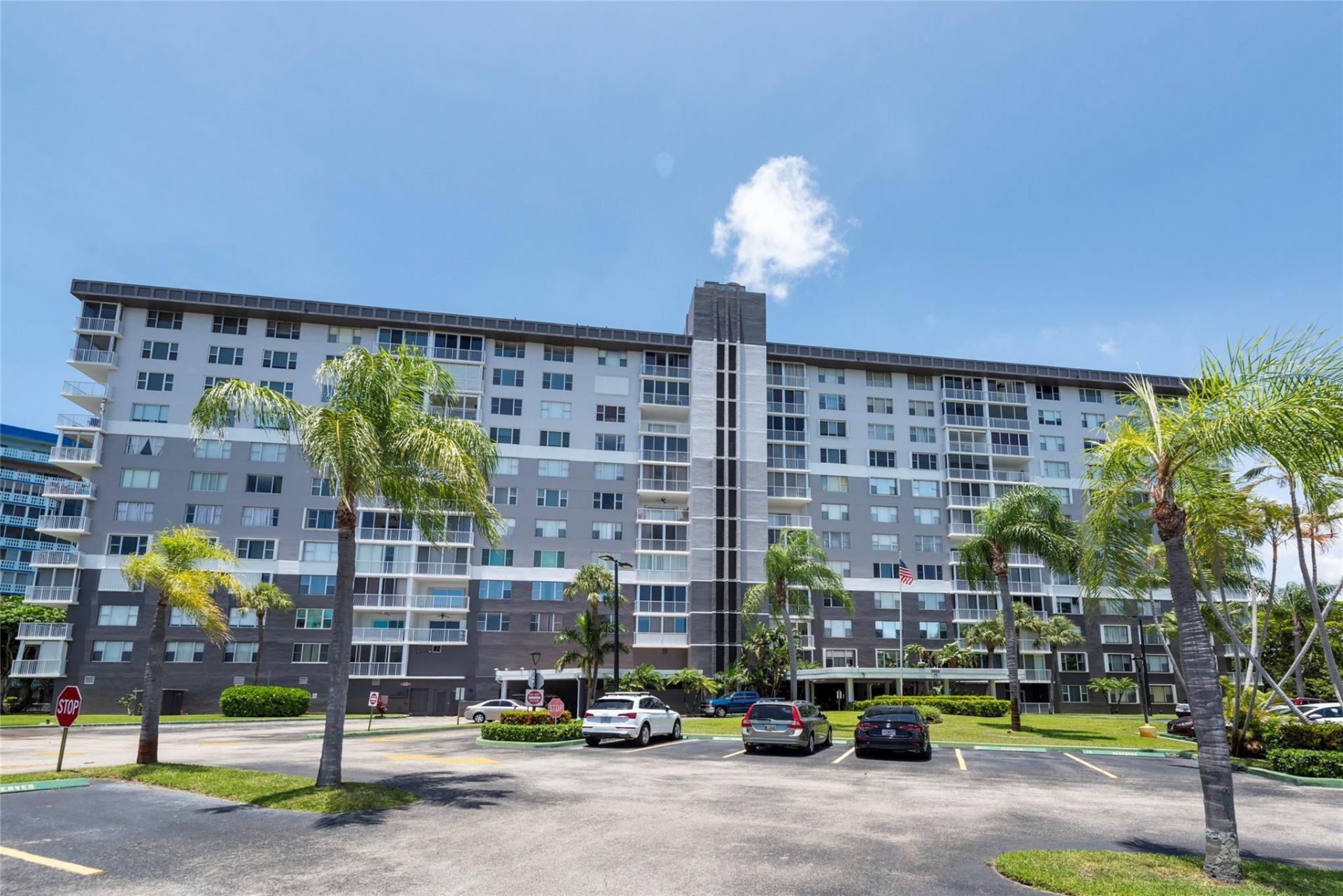 3850 Washington Street, Unit 710, Hollywood, FL 33021 Photo