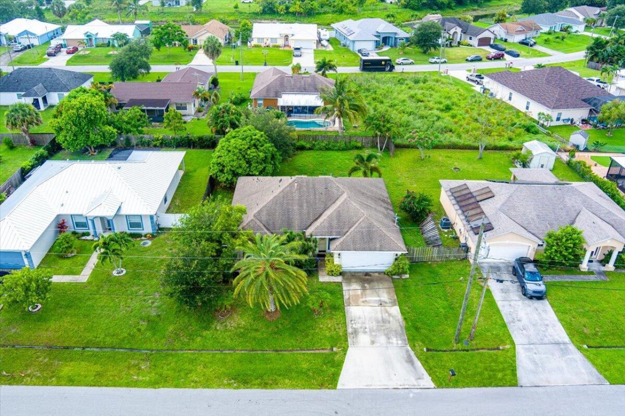 1426 SW San Sebastian Avenue, Port Saint Lucie, FL 34953 Photo