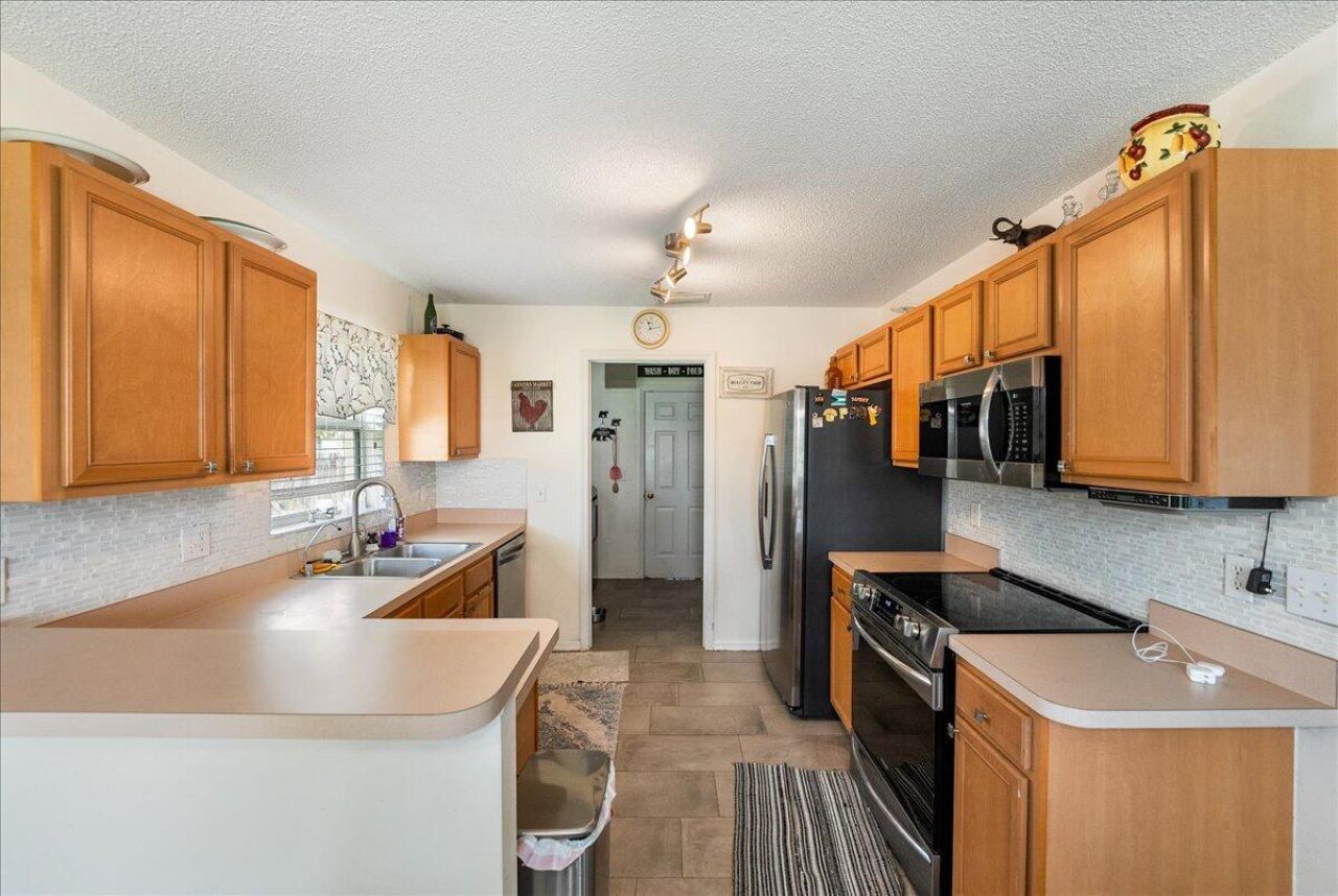 1426 SW San Sebastian Avenue, Port Saint Lucie, FL 34953 Photo