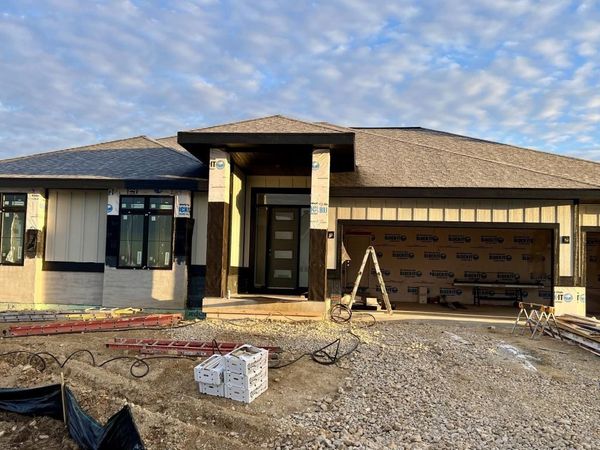 5836 Golden Guernsey Court, Waunakee, WI 53597