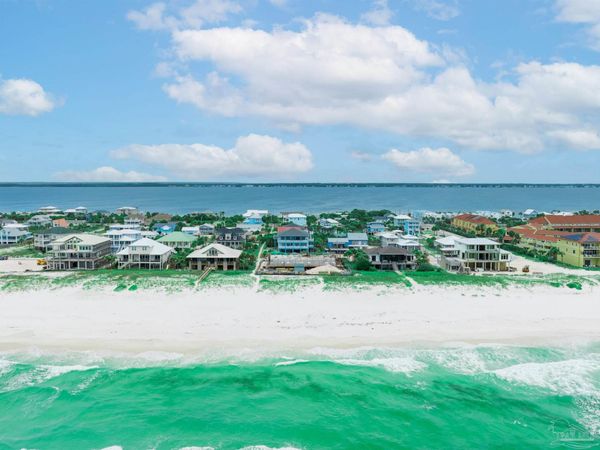 1409 Ariola Dr, Pensacola Beach, FL 32561