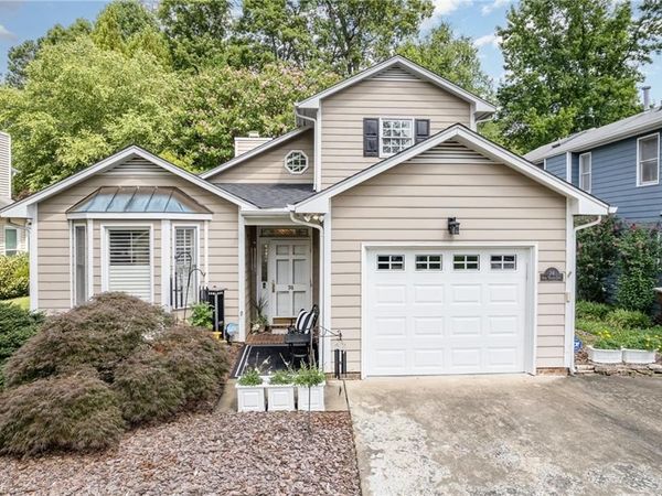 74 Park Village Lane, Greensboro, NC 27455