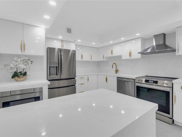 1201 S Ocean Dr, Unit 507S, Hollywood, FL 33019