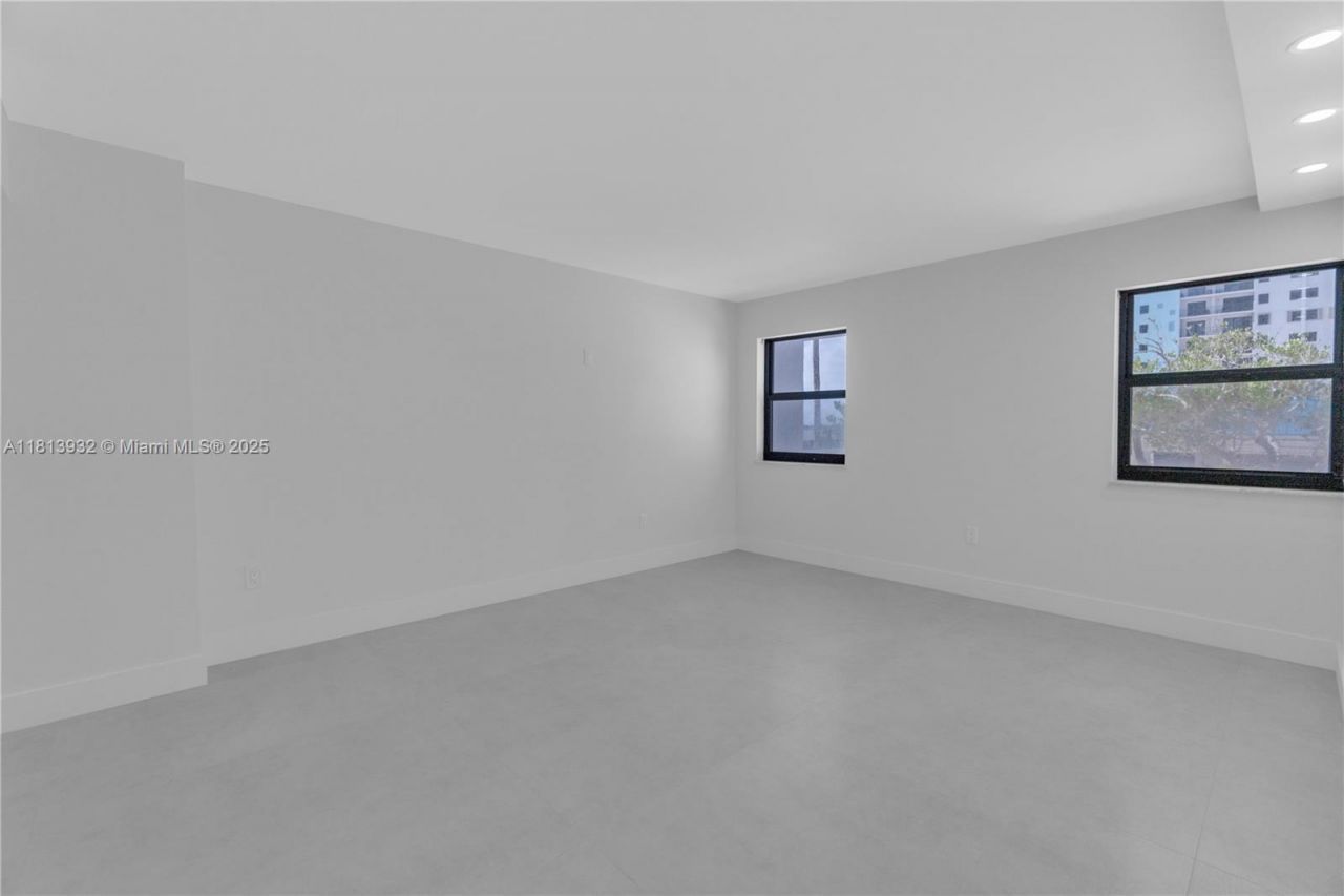 1201 S Ocean Dr, Unit 507S, Hollywood, FL 33019 Photo