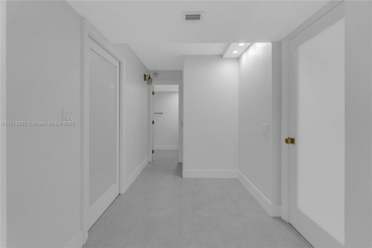 1201 S Ocean Dr, Unit 507S, Hollywood, FL 33019 Photo