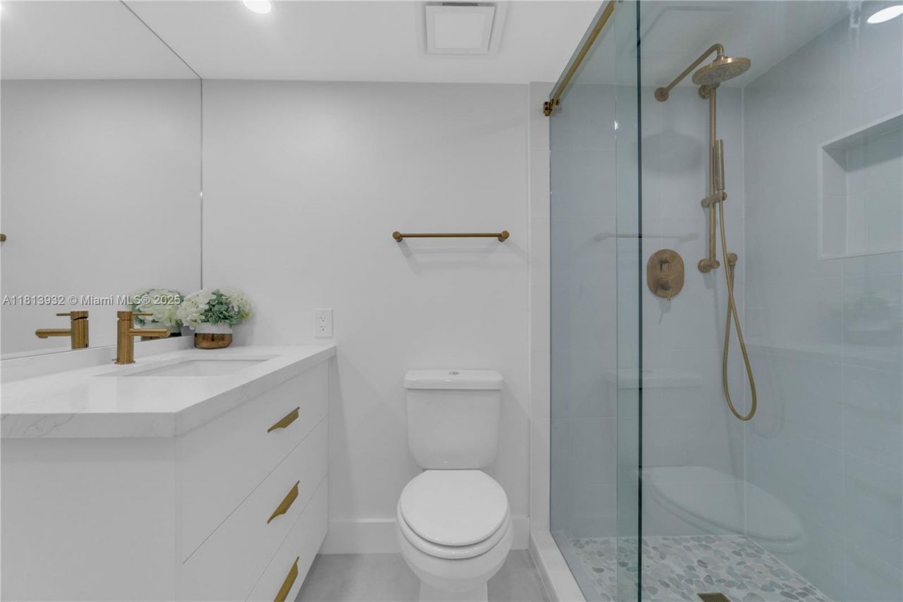 1201 S Ocean Dr, Unit 507S, Hollywood, FL 33019 Photo