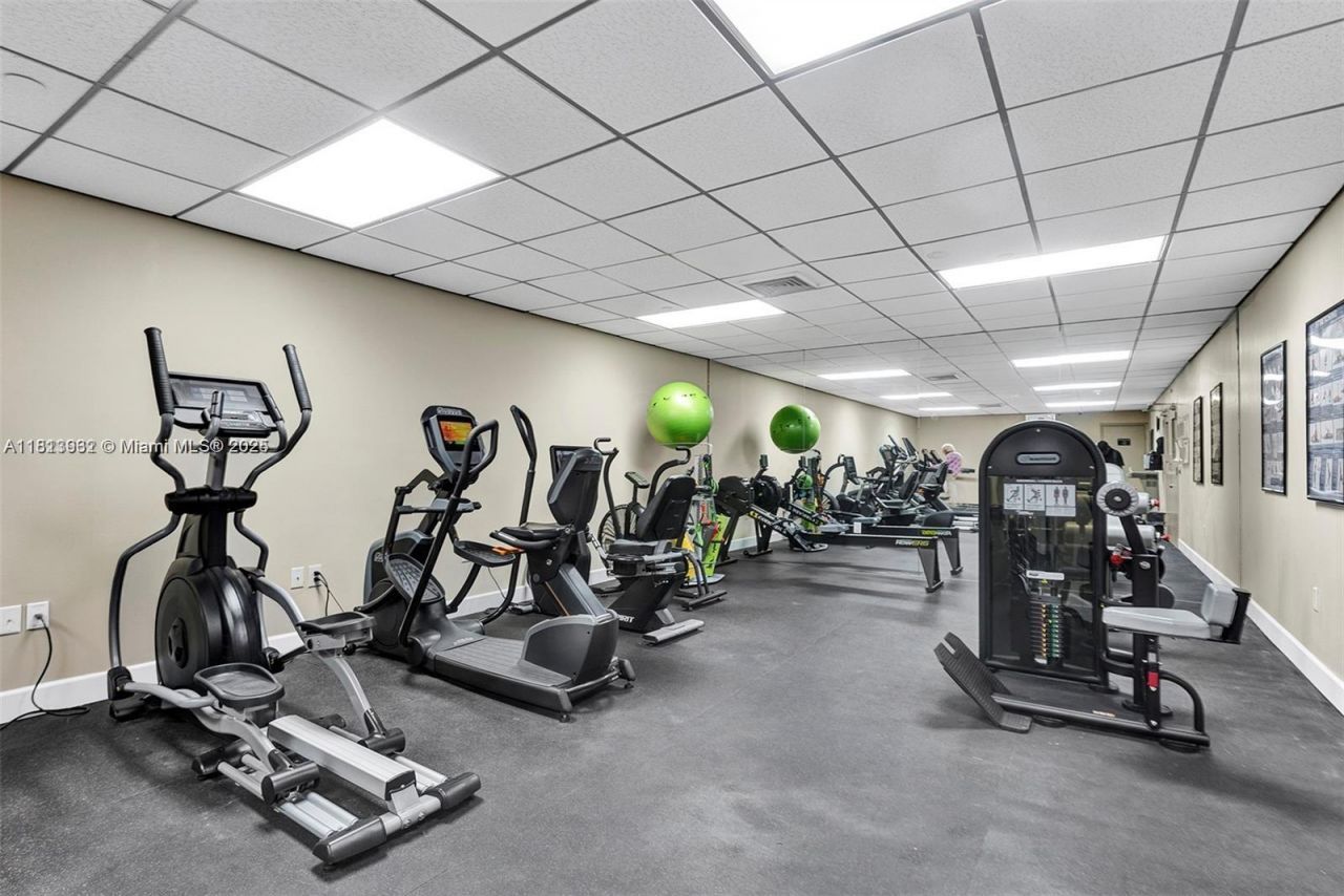 1201 S Ocean Dr, Unit 507S, Hollywood, FL 33019 Photo