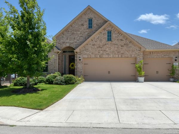 28914 Throssel Ln, San Antonio, TX 78260