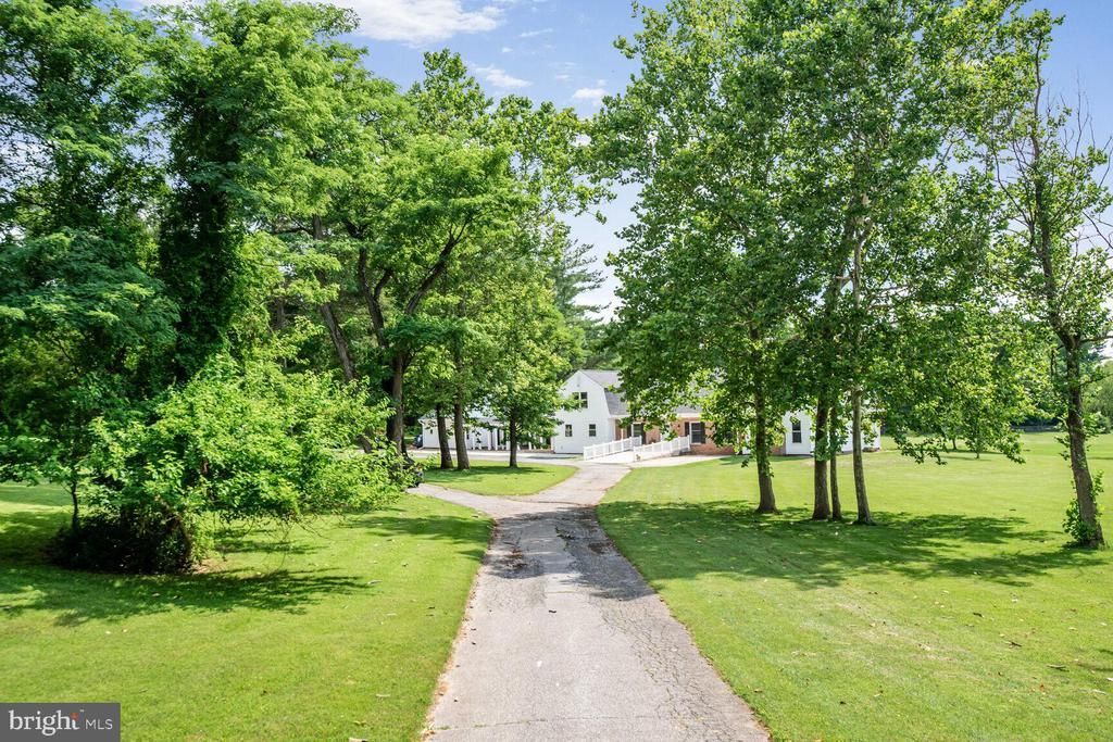 5716 Dun Horse Lane, Derwood, MD 20855 Main Photo