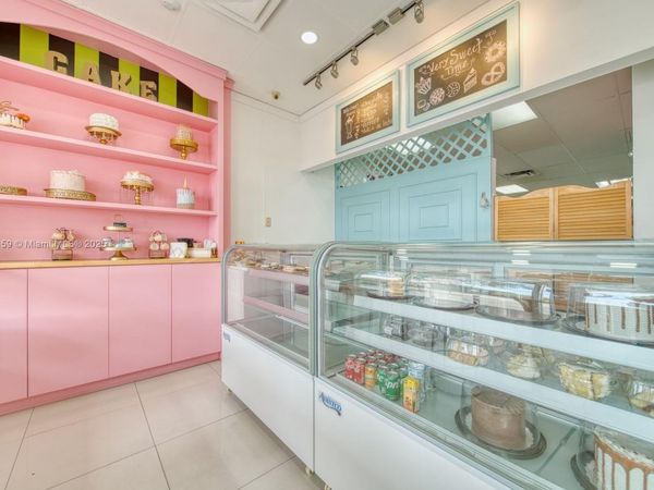 Bakery & Cafe For Sale On Bird Road, Kendall, FL 33175