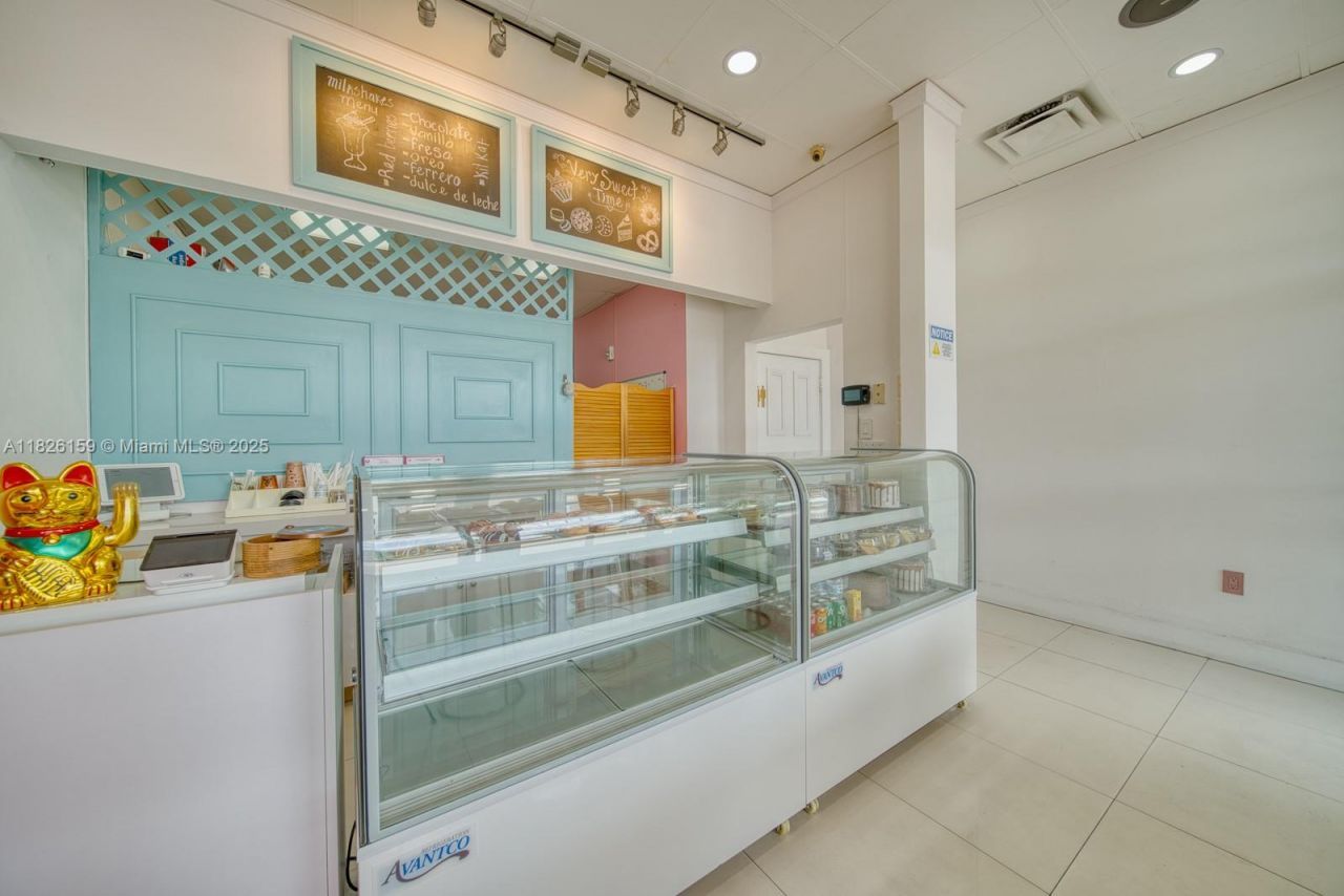 Bakery & Cafe For Sale On Bird Road, Kendall, FL 33175 Photo