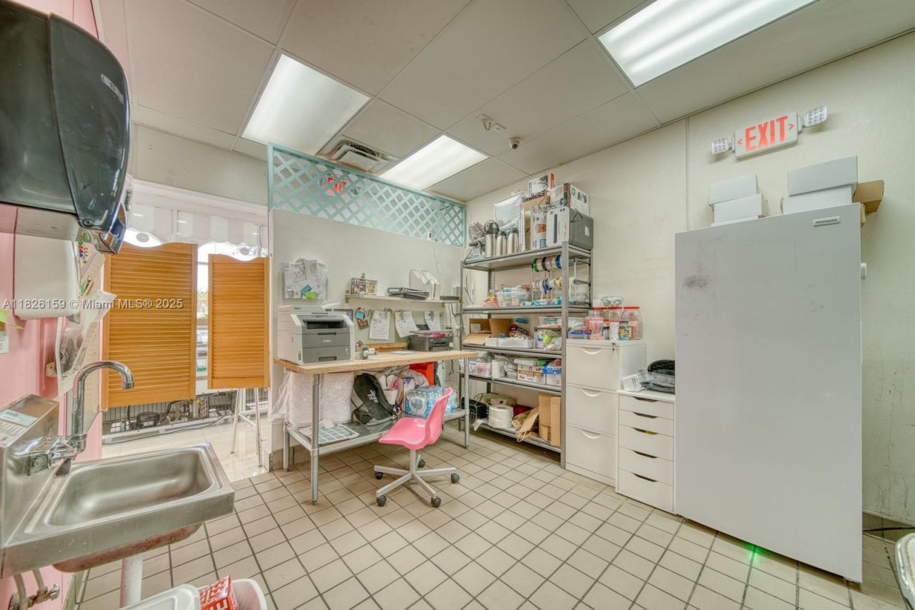 Bakery & Cafe For Sale On Bird Road, Kendall, FL 33175 Photo