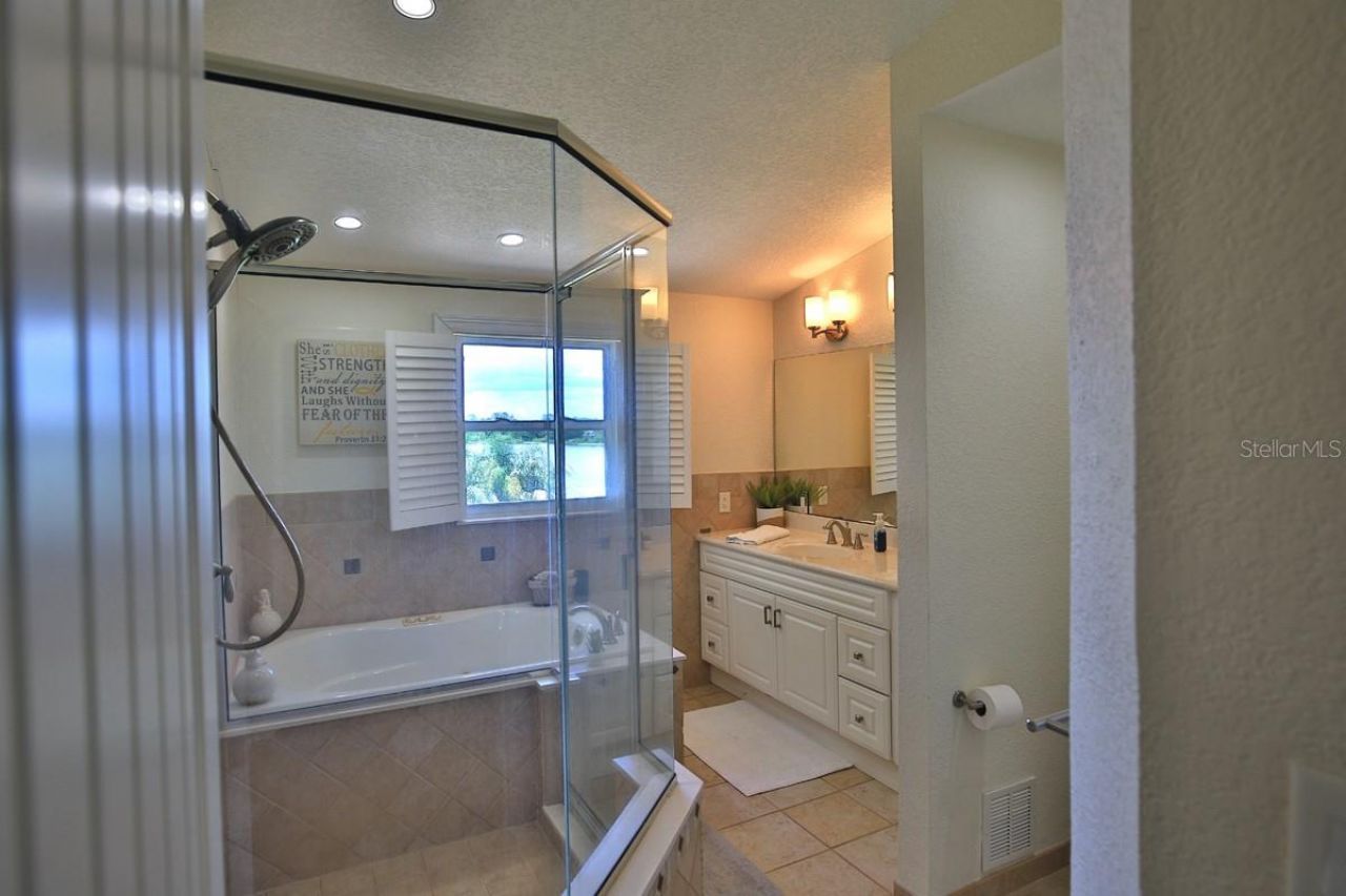 10893 SE 141 Avenue Road, Ocklawaha, FL 32179 Photo