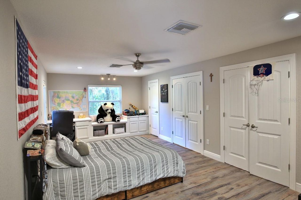 10893 SE 141 Avenue Road, Ocklawaha, FL 32179 Photo