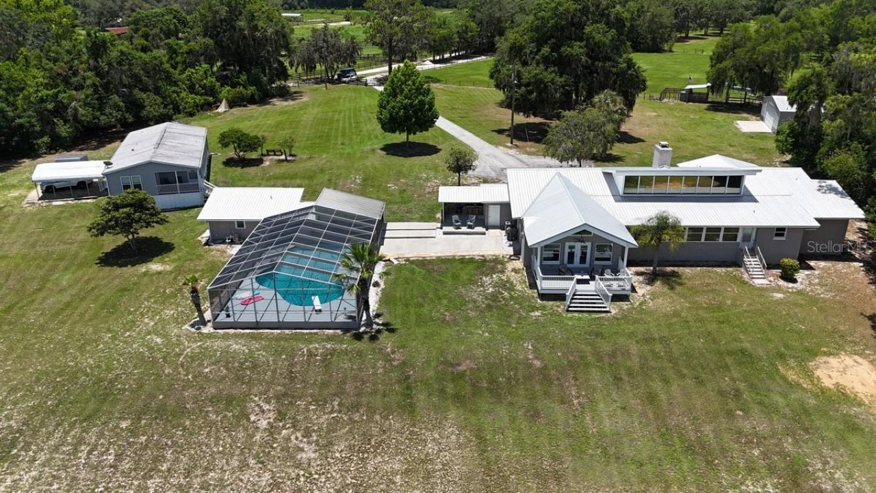 10893 SE 141 Avenue Road, Ocklawaha, FL 32179 Photo