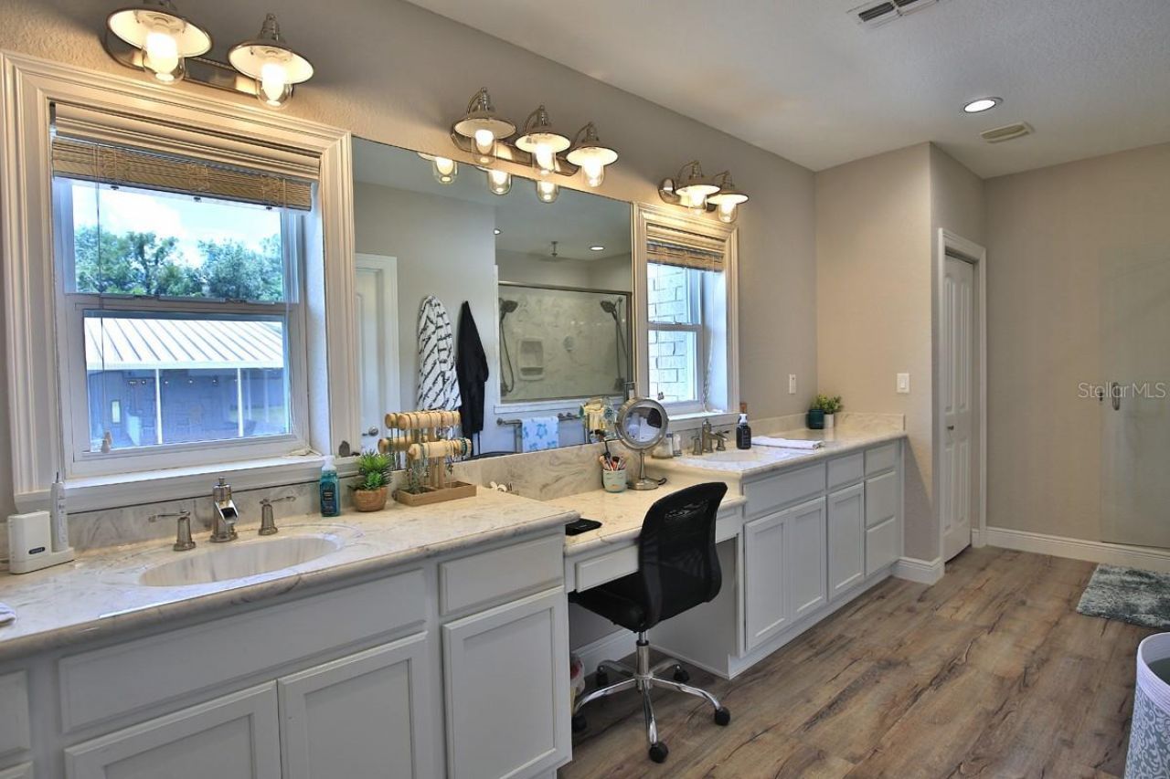 10893 SE 141 Avenue Road, Ocklawaha, FL 32179 Photo