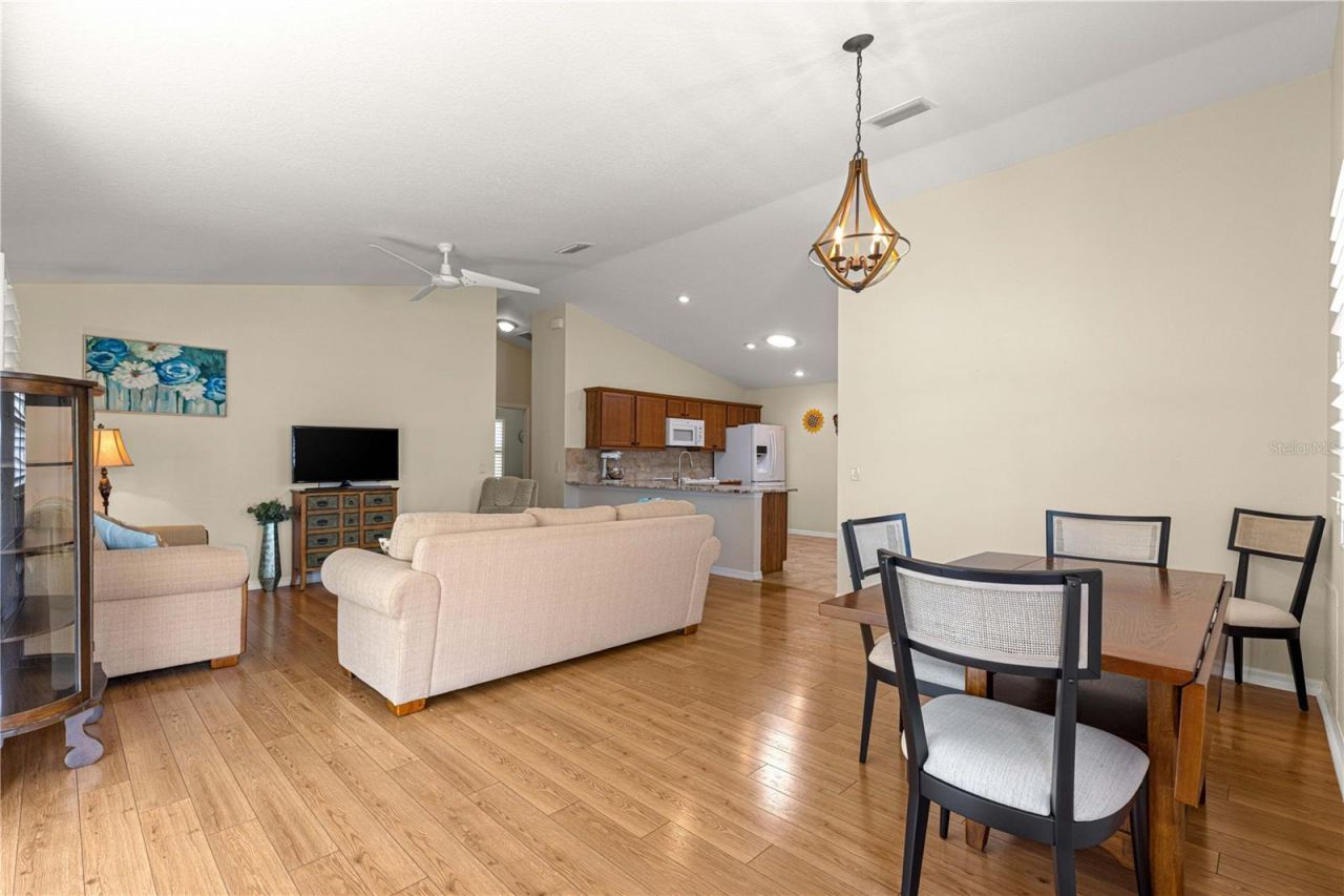 362 Arbella Loop, The Villages, FL 32162 Photo
