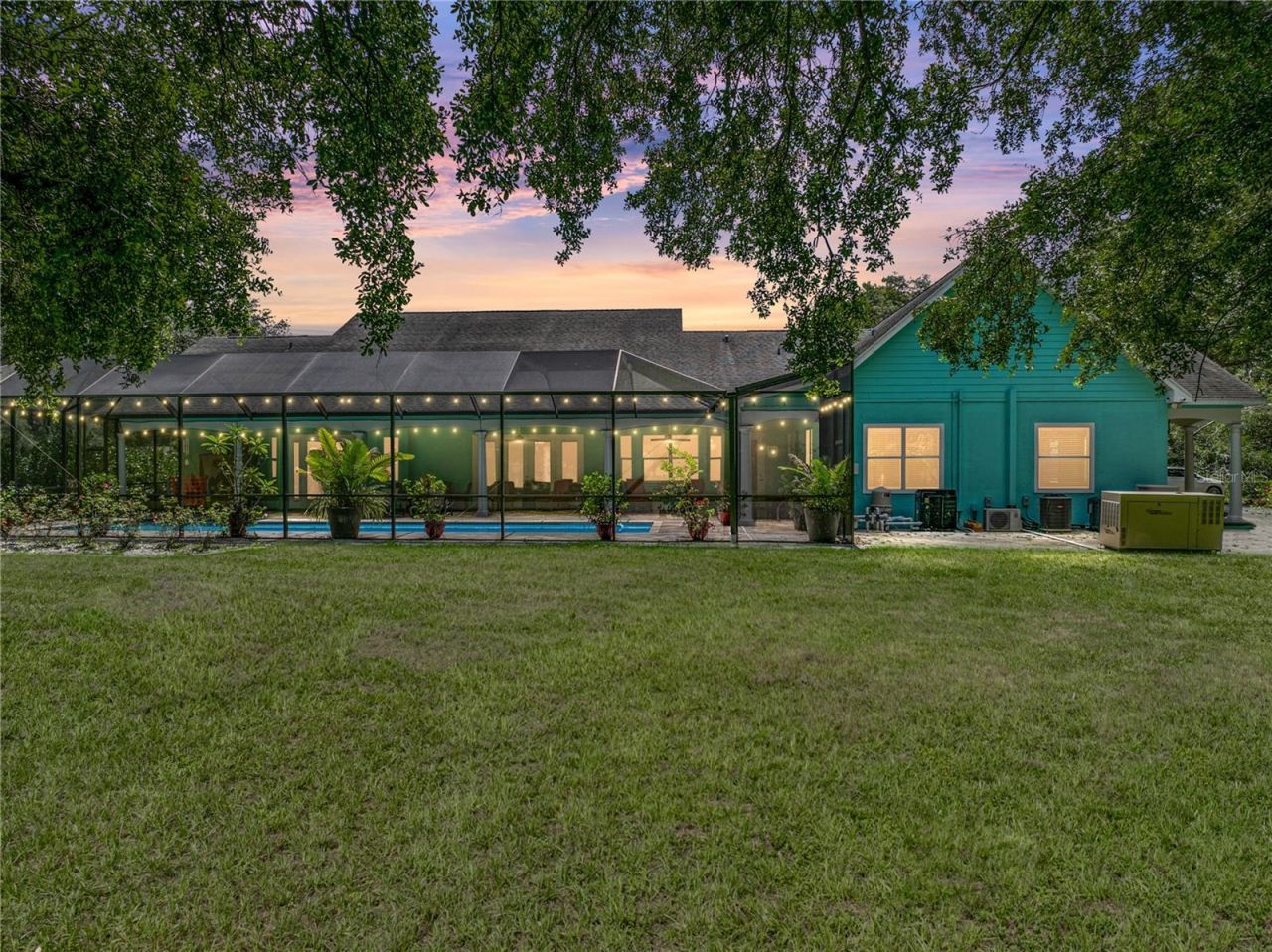 7427 20th Street, Zephyrhills, FL 33540 Photo