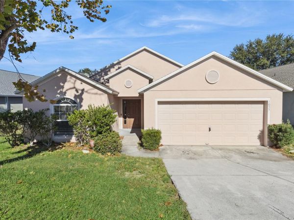 1055 BLUEGRASS DRIVE, GROVELAND, FL 34736
