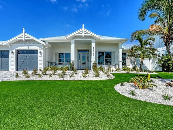 8009 20TH PLACE W, BRADENTON, FL 34209