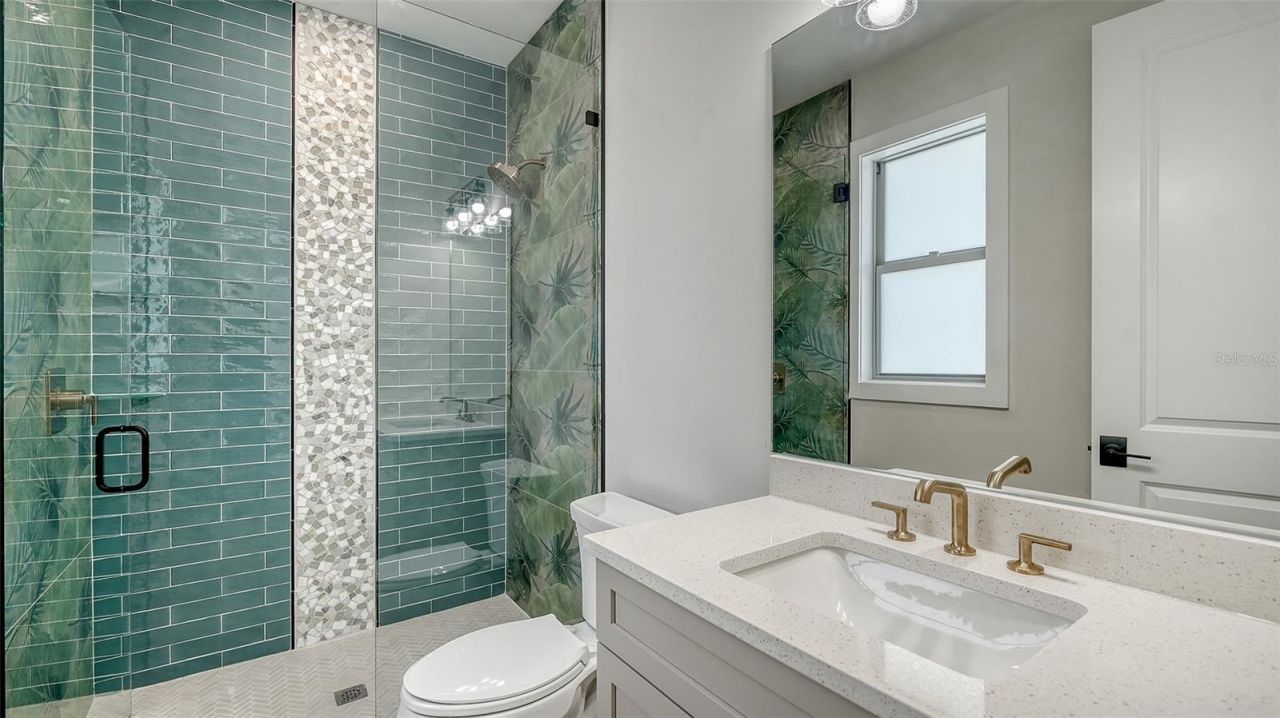 8009 20th Place W, Bradenton, FL 34209 Photo