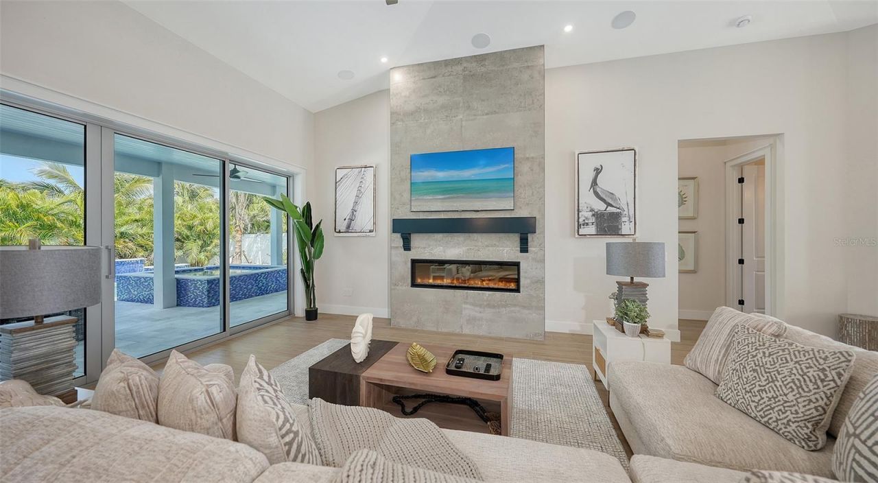 8009 20th Place W, Bradenton, FL 34209 Photo